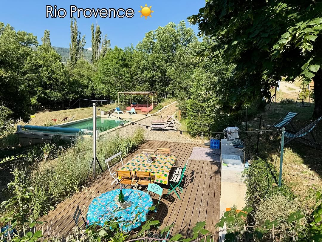 Photo by Rio Provence in Saint-Auban-sur-l'Ouvèze.